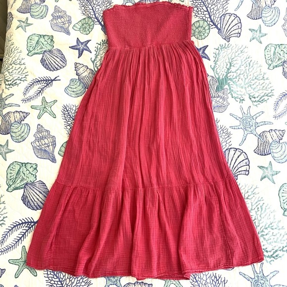 By Anthropologie XL Maxi Dress Smocked Pink Flowy Long Strapless Stretch Tiered - Picture 1 of 5